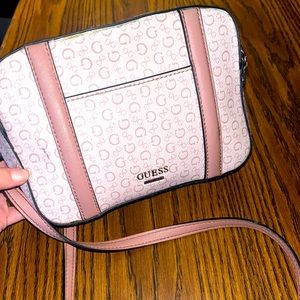 Guess crossbody purse